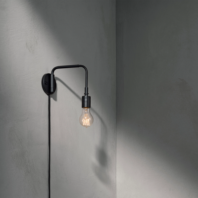 Staple Wall Lamp