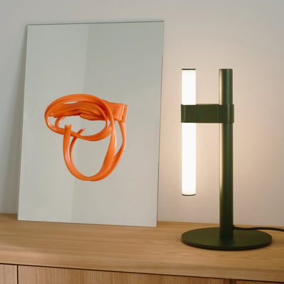 Paralela Table Lamp