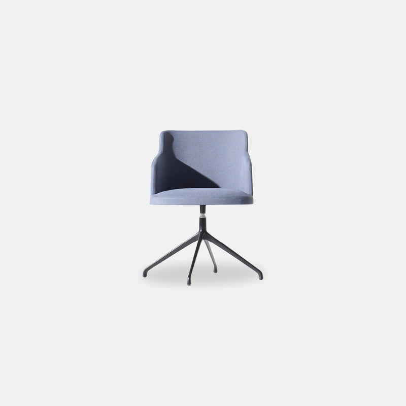 Fedra Chair | Pyramid Base