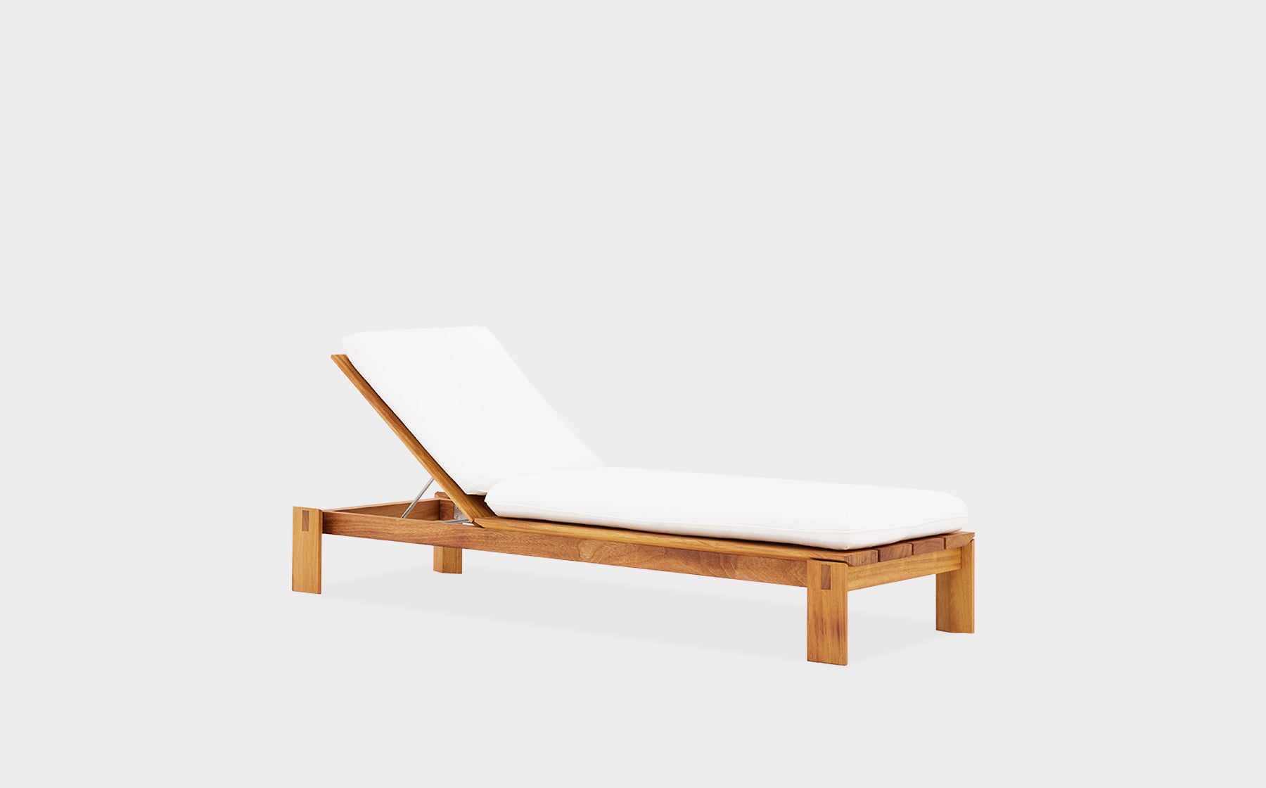 Trace Sun Lounger