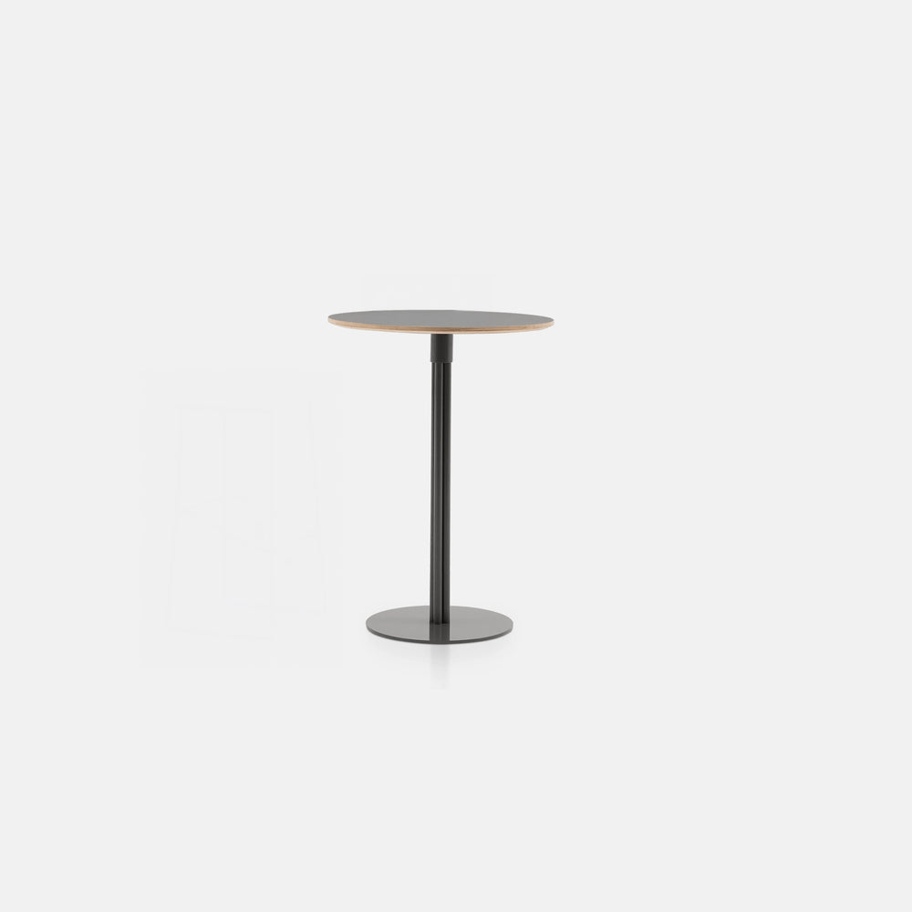 Chase Bar Leaner | Round